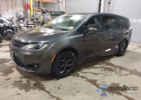 2020 Chrysler Pacifica Touring из США, поврежденный, VIN 2C4RC1FG2LR129179